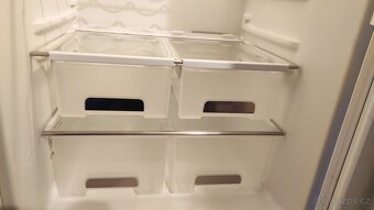 Lednice s mrazákem Siemens A++ 180cm - 3