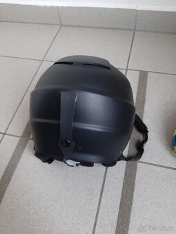 Lyžařská přilba - 3