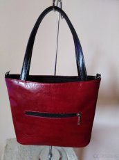 Elegantní kabelka červené - černá - 3