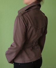Hnědý jarní krátký kabátek New Look vel. 42 - 3