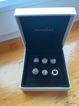 Originál Pandora náramek Srdce + 6 přívěsků - 3