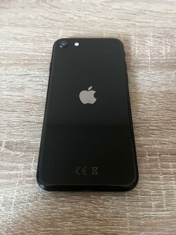 Apple iPhone SE 2020 128GB černý - 3