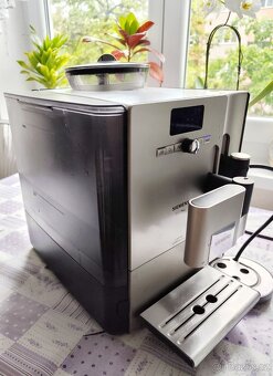 Kávovar Siemens EQ.7 plus - 3