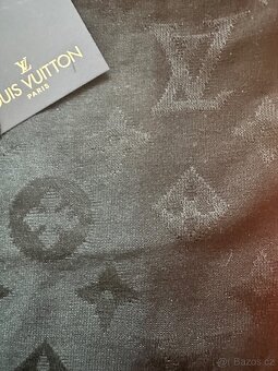 Louis Vuitton černé pánské triko L - 3