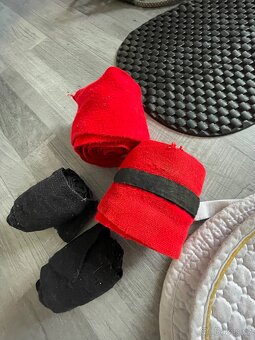 Podsedlova dečka,průvlečky bandáže atd. - 3