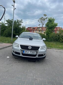 Volkswagen Passat B6  2.0 TDI - 3