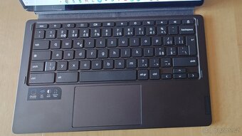 Lenovo IdeaPad Duet 5 Tablet - 3