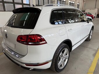 Touareg 4.2 V8 TDi R-line FL koup. CZ po servisu odpočet DPH - 3