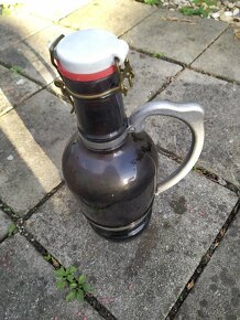2l džbán na pivo s kovovým uchem - 3