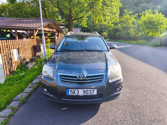 Toyota Avensis - 3