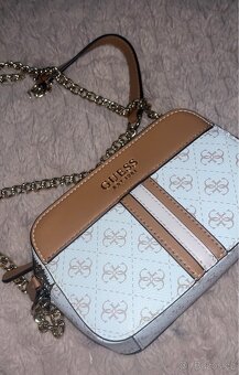 Kabelka Guess - 3