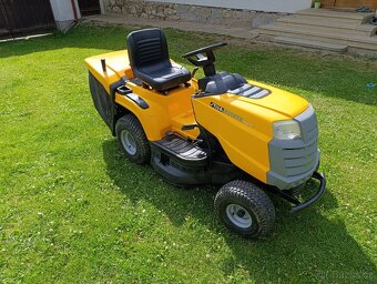 Zahradní traktor Stiga - 3