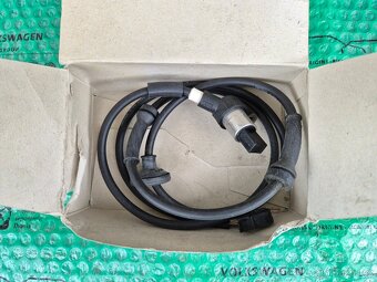 snímač otáček ABS zadní Škoda Felicia 004165030 , 6U0927807A - 3