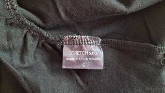 Těhotenské černé krátké triko - 3