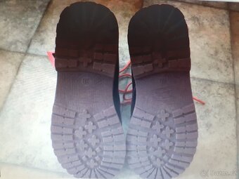 dívčí kotníkové boty velikosti - 3