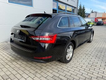 Škoda SUPERB 2.0 TDi 4x4 MANUÁL NAVI SENZORY TEMPOMAT - 3