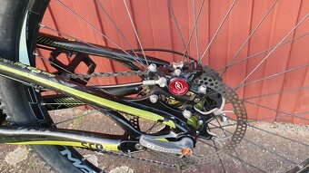 celoodpružené Cube karbon - 3