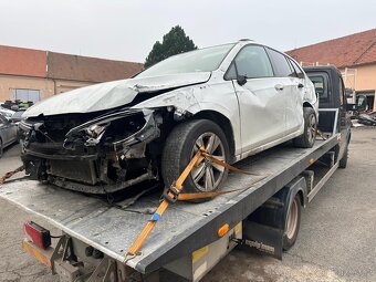 VW Golf 8 kombi 2.0TDI 85KW DTRD UWU LC9A r.v. 2022 - 3