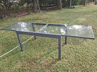 Zahradní stolek značky Garden Ambia - 3