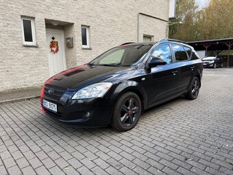 KIA CEED SW 1,6 CRDi 85kW KLIMA,ALU,NOVÁ STK - 3