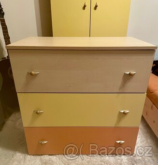 Skříň a komoda - 3