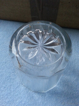 Skleničky lisované - 3