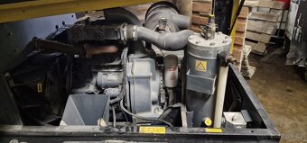 Olejový rotační šroubový kompresor - 3