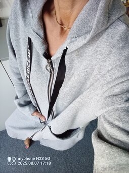 Dlouhá mikina zn."NEW COLLECTION" vel."XXL" - 3