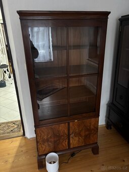 Starožitný nábytek - 3