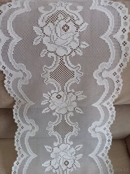 Dečka na konferenční stolek - 3