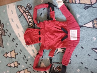 Nosítko Manduca, vínová + softshell pláštěnka - 3