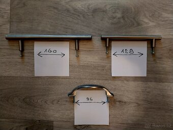 Kovové nábytkové úchytky. - 3