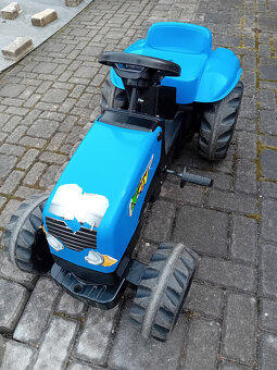 Dětský šlapací traktor - 3