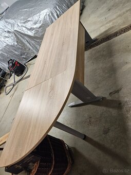 Prodám kancelářské stoly - zachovalé - 3