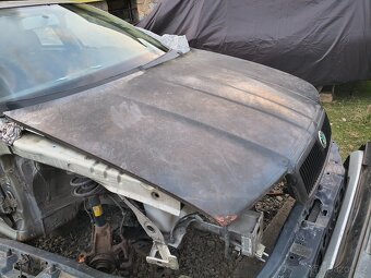 Přední kapota Octavia - 3