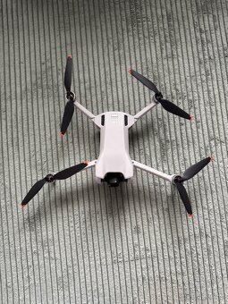 Prodám dron DJI mini 3 - 3