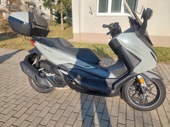 Honda Forza 125 - 3