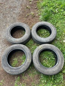 Prodám pneumatiky Michelin 195/70 r15 C - 3