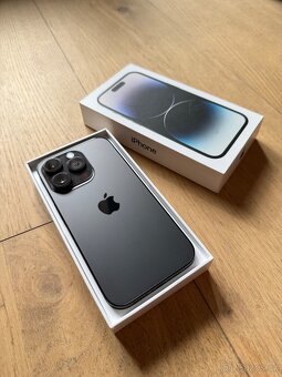 Apple iPhone 14 Pro 256GB černý - 3