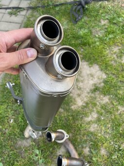 Akrapovic Afrika twin 1100 - 3