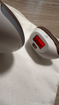 Philips Lumea IPL 7000 - 3