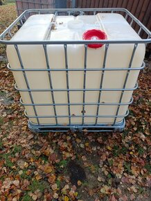 IBC nádrž kontejner 1000l - 3