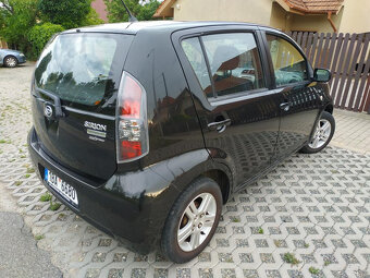 Daihatsu Sirion 1.3i - 3
