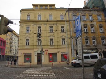 Komunardů 24, Holešovice - 3