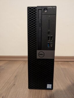 Dell OptiPlex 7070 SFF Počítač - 3