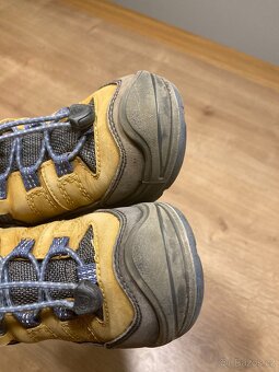 Zimní kotníčková obuv Keen Redwood Mid WP, vel. 30 - 3