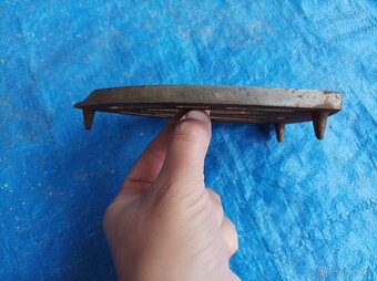 Litinový stojánek pod žehličku II. - 3