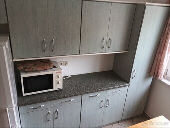 Velká Kuchyňská linka 6-7 metrů - 3