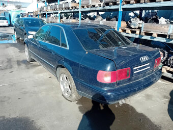 Audi A8 2.5 TDI ( AFB ) 110kW r.1998 modrá na náhradní díly - 3
