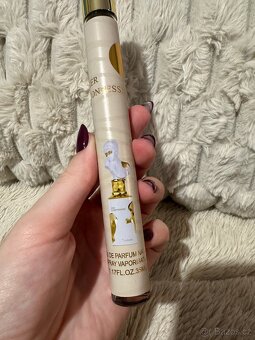 Parfém Lattafa – Her Confession - 3